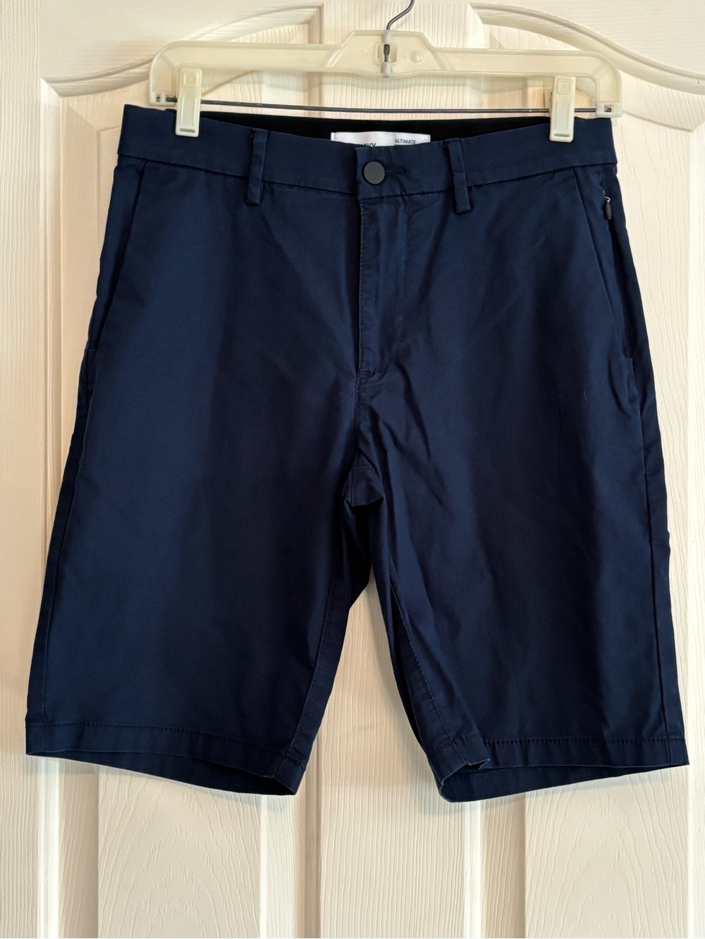 Old Navy Navy Performance Flat-Front Shorts